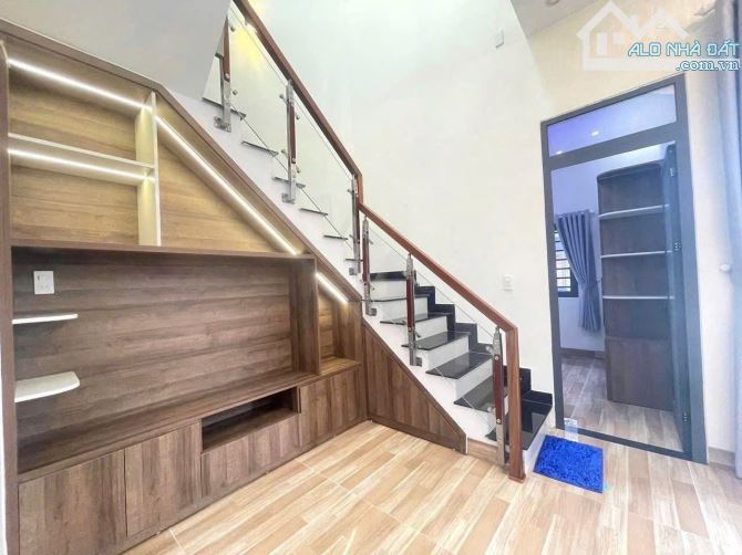 Nhà 2 mê 2 mặt kiệt OTO 4m TÔN ĐỨC THẮNG gần chợ Hòa Khánh - 1