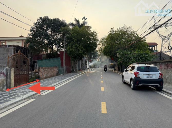 Đất đẹp Phú Hữu, Thanh Lâm, Mê Linh. Mặt đường nhựa, gần đường quốc lộ 23b - 1