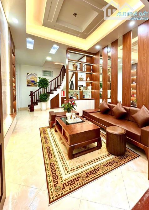 Bán nhà, ngõ 173 Hoàng Hoa Thám, Diện tích 31m x 6 tầng,mặt tiền 3.5m, giá 8.4 tỷ - 1