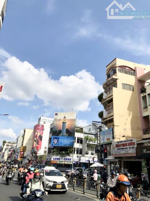 Nhà ngộp ngân hàng MT Hai Bà Trưng Quận 3 - 4,5x19m - 5 tầng - HĐT 90 triệu - 28 tỷ - 1