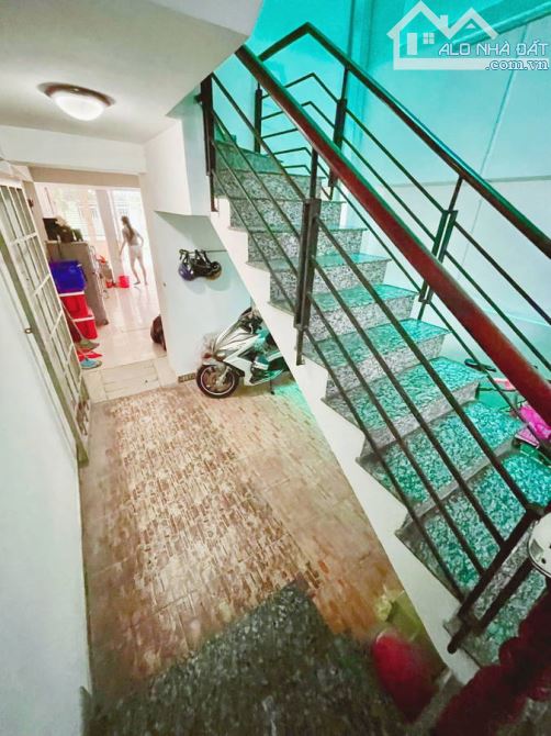 GẤP BÁN NHÀ 4 TẦNG 92m² (4m x 23m), HẺM XE TẢI – VỪA Ở VỪA KINH DOANH – GIÁ CHỈ 13 TỶ TL - 1