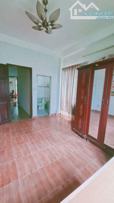 NHÀ MẶT TIỀN CÔNG VIÊN – VỪA Ở VỪA KINH DOANH – LÀM VĂN PHÒNG NGAY – GIÁ 14 TỶ - 1