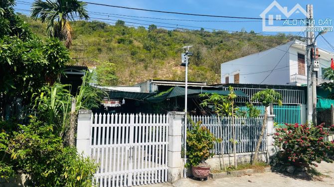 Cần bán nhà cấp 4 view Sông Tắc, Vĩnh Thái, 132,3m2 giá bán 3,9 tỷ - 1