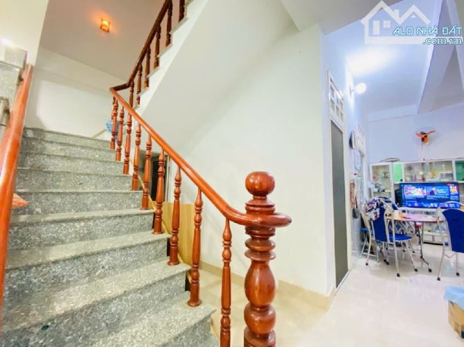 🎉🎉MUA 1 ĐƯỢC 2 - DIỆN TÍCH KHỦNG HƠN 151M2- NGANG HƠN 9M- NHÀ 2 TẦNG VÕ DUY NINH - 1