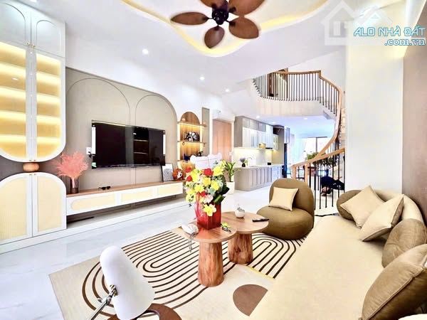 Villa 4 tầng ,hồ bơi -Ngay An Thượng -Biển Mỹ Khê- Giá chỉ 11,x tỷ - 1