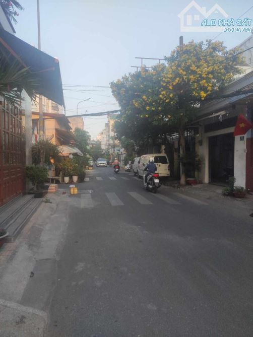 Bán nhà HXH Đoàn Kết Tân Sơn Nhì Tân Phú DT: 71.8m2 - 2 tầng -(4x21) Giá: chỉ 9.1tỷ TL. - 1