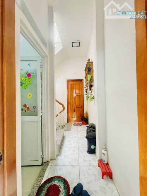 Nhà bán đường Thoại Ngọc Hầu, DTSD 45m, 3tầng, giá  6 tỷ - 1
