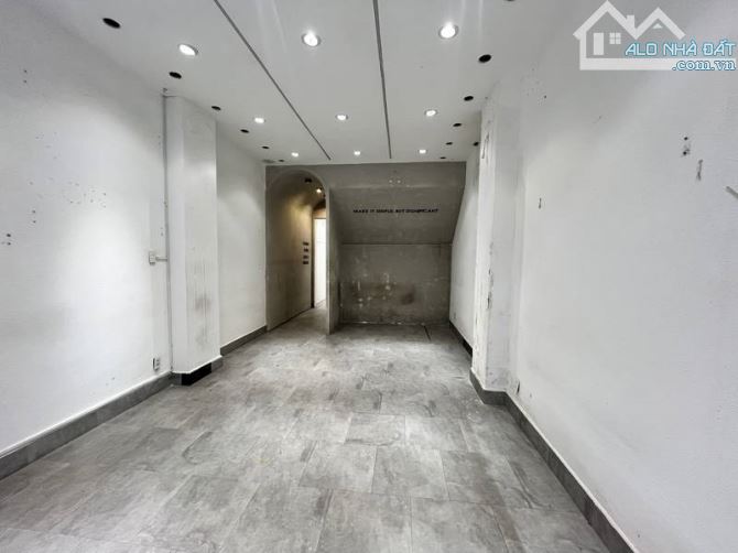 Hiếm Có! Nhà 4 Tầng Hẻm Ô Tô – Trung Tâm Q10 – 60m² – Chỉ 21 Tỷ - 1