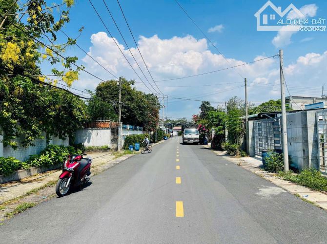 440 TRIỆU - Đất full thổ cư (6x30) sát bên chợ Việt Kiều, xã Tân Thông Hội, Củ Chi . - 1
