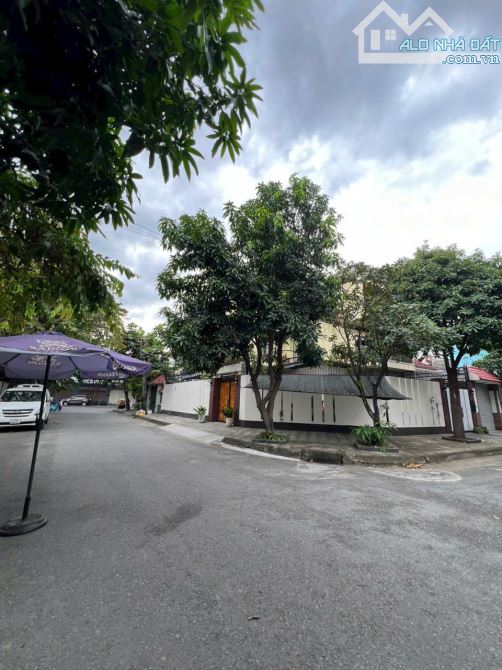 Rẻ! Giảm 3 tỷ-DT 18x20m góc 2MT khu compound Đặng Thùy Trâm - Bình Lợi view sông Sài Gòn - 1