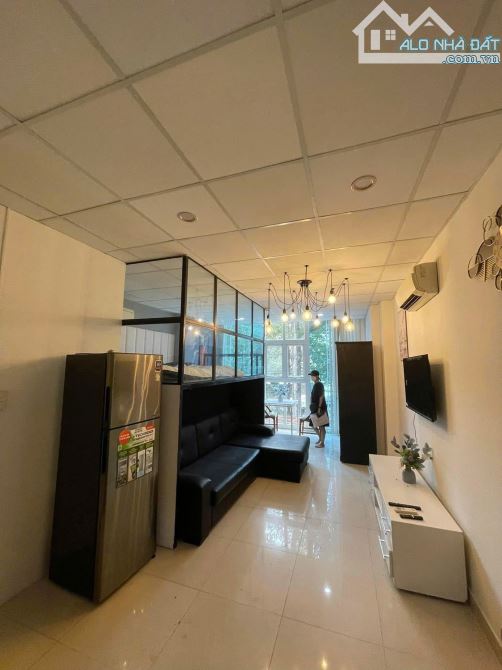 Cho thuê căn hộ Q5, đường Ngô Gia Tự, gần ĐH Kinh Tế (UEH B), ĐH Y Dược, Bệnh viện Chợ Rẫy - 1