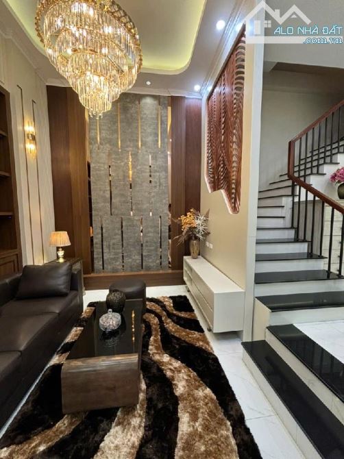 BÁN NHÀ VĂN PHÚ – HÀ ĐÔNG – DT 38m2 - MT 4M - NỘI THẤY CAO CẤP - 15M RA KHU TIẾP GIÁP VP - 1