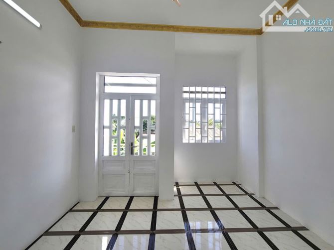 BÁN GẤP NHÀ XUÂN THỚI THƯỢNG, HÓC MÔN – 2 TẦNG – GẦN QL22 – SHR– CHỈ 860 TRIỆU - 1
