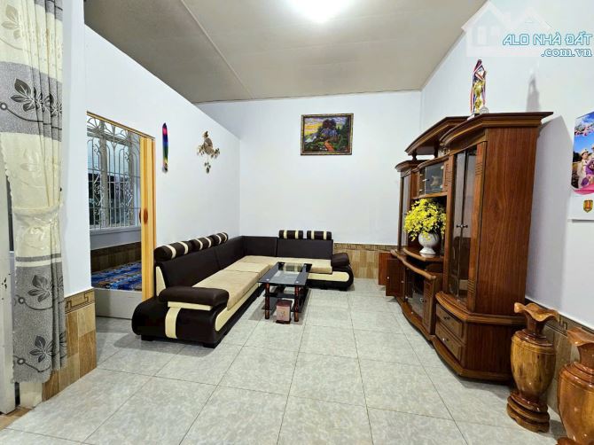 NHÀ QUANG TRUNG SỔ RIÊNG XÂY DỰN CHỈ HƠN 3 TỶ - P9, ĐÀ LẠT - 1