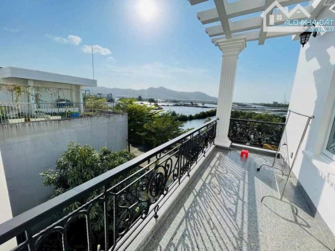 BÁN BIỆT THỰ CAO CẤP KHU ĐẠI AN –  P.9, VŨNG TÀU – DT=210M2 –  GIÁ CHỈ 19 TỶ - 1