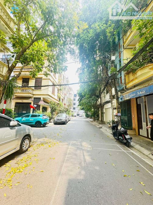 Minh Khai - Hai Bà Trưng 65/72T1 x 5 tầng, mặt tiền 5.5m, giá 21.8 tỷ thương lượng - 1