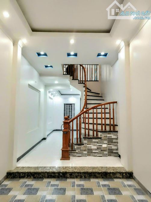 Hàng hiếm, căn 35m *4 tầng ngõ thông ôtô đỗ gần cách phố Bà Triệu Hà Đông chỉ hơn 100m - 1