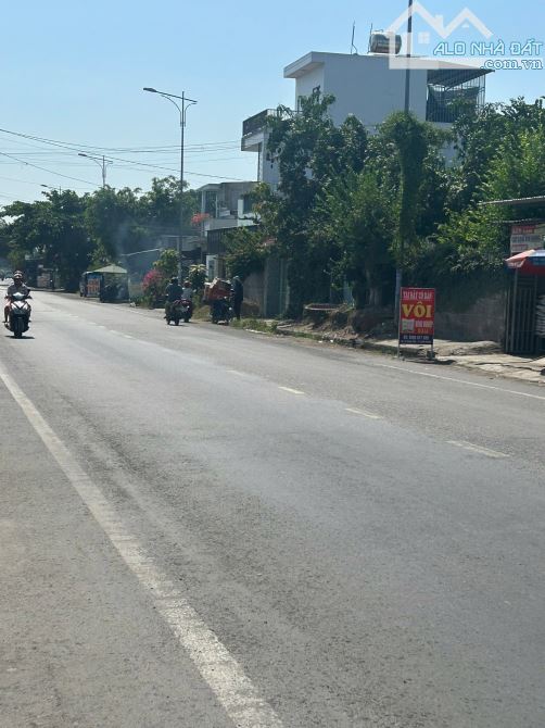 Bán nhà mặt tiền đường Đồng Khởi Diên Khánh ngang 7m gần chợ Thành - 1