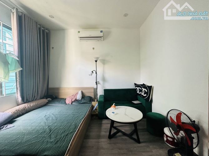 BÁN NHÀ SIÊU ĐẸP HOA BẰNG 45M 5T MT 5M  NGÕ THÔNG RA ĐƯỜNG LỚN GIÁ NHỈNH 9 TỶ - 1