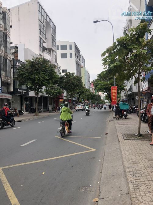 Siêu vị trí, nhà ga T3 Tân Bình (9mx20m) - bán mặt tiền Ngô Bệ, P.13, Giá 33.5 tỷ - 1