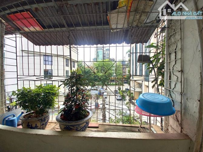Tập thể Giảng Võ, 55m2 (35m2 sổ), 2 ngủ, 3.95 tỷ. - 1
