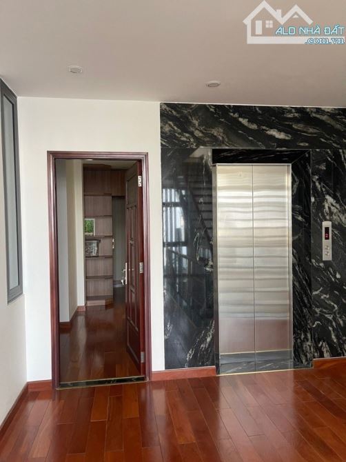 ☘️(S:83M2)SIÊU PHẨM PHÚ NHUẬN, HẺM OTO, 5 TẦNG 5PN, CÓ HỒ CÁ KOI, THANG MÁY GIÁ 19,8 TỶ TL - 1