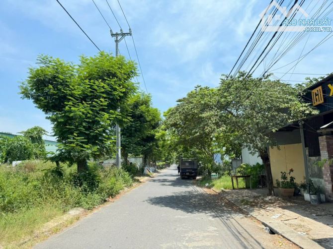Bán đất đường 5.5m Huỳnh Tịnh Của song song Phạm Hùng - 1