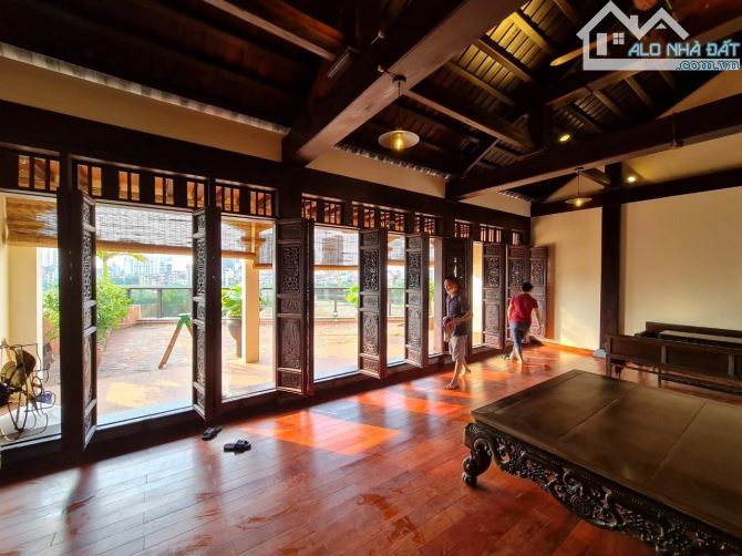 Mặt phố Hoàng Cầu, diện tích 216m2, mt khủng 10,5m, kinh doanh sầm uất, dòng tiền cao. - 1