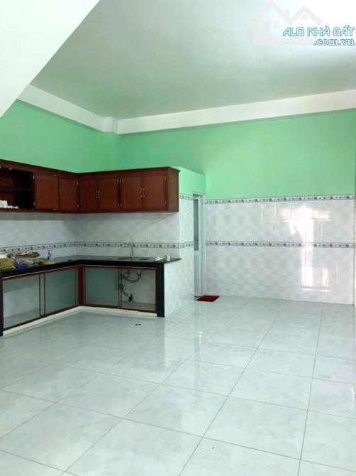 KHU TÊN LỬA, TỈNH LỘ 10, 110M, 3TẦNG BTCT,HẺM XE HƠI, AEON, CHỈ 5.8TỶ - 1