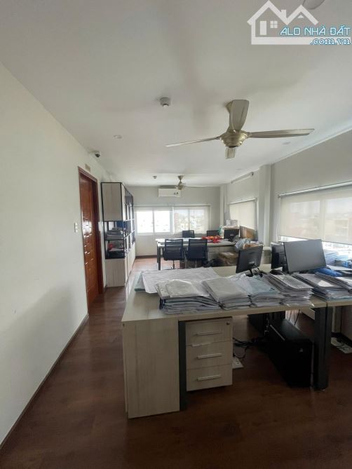 Bán Nhà Mt nhựa 7 tầng, 8x20m Trung Mỹ Tây, Quận 12, thuê hơn 1ty.năm - 1