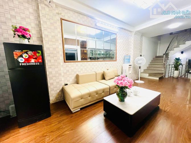 Bán nhà Xuân La,Tây Hồ -  oto vào nhà đẹp ở luôn ,S =30mx6 tầng  .Hàng độc chỉ 9 tỷ. - 1