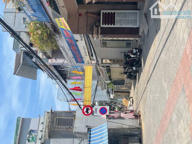 Nhà đầu kiệt lớn oto Hải Châu - Tiểu La - Lê Thanh Nghị - 1