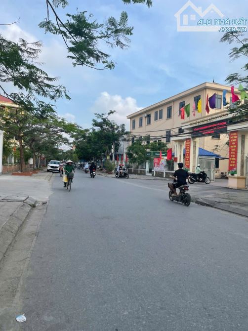 DUY NHẤT LÔ ĐÂT 51,6M2 TRUNG TÂM PHƯỜNG HÙNG VƯƠNG GIÁ CHỈ 980TR - 1