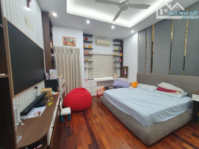 NHÀ ĐẸP NGUYỄN VĂN TRỖI MỖ LAO - 35M2 - GẦN PHỐ - QUANH NHÀ BÃI ĐỖ Ô TÔ RỘNG - 1