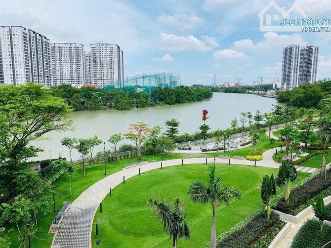 Cho thuê gấp biệt thự Mỹ Giang 2, Phú Mỹ Hưng, Quận 7 - 1