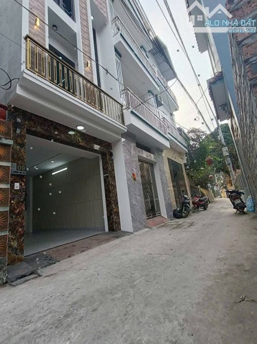 Nội Am, Liên Ninh. DT: 70m, MT: 4.15m, ngõ thông ô tô 4 chỗ, ô tô vào đất, giá 5.36 tỷ - 1