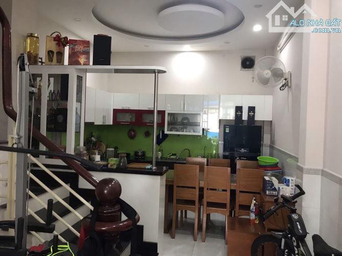🏠 Nhà 4 TẦNG, XE Ô TÔ đậu trước nhà khu kinh doanh đường Dương Bá Trạc P1 Q8 - 1