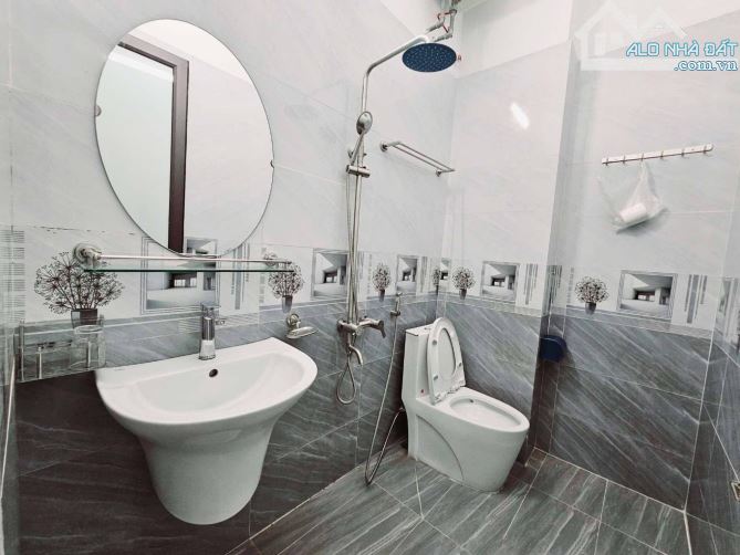BÁN NHÀ RIÊNG 48M2 5TẦNG LẠC LONG QUÂN TÂY HỒ - 1