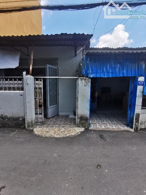 NGANG ĐẸP 9M NGUYỄN ẢNH THỦ QUẬN 12 MUA 1 CĂN THÀNH 2 GIÁ TỐT ĐỂ KINH DOANH - 1