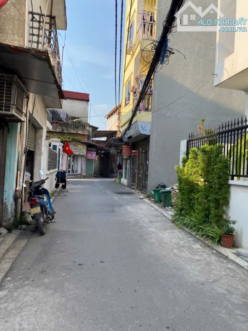 BÁN GẤP 58M2 ĐẤT TRỤC CHÍNH KIM HỒ- LỆ CHI- GIA LÂM- ĐƯỜNG Ô TÔ- GIÁ 3xx tỷ. - 1