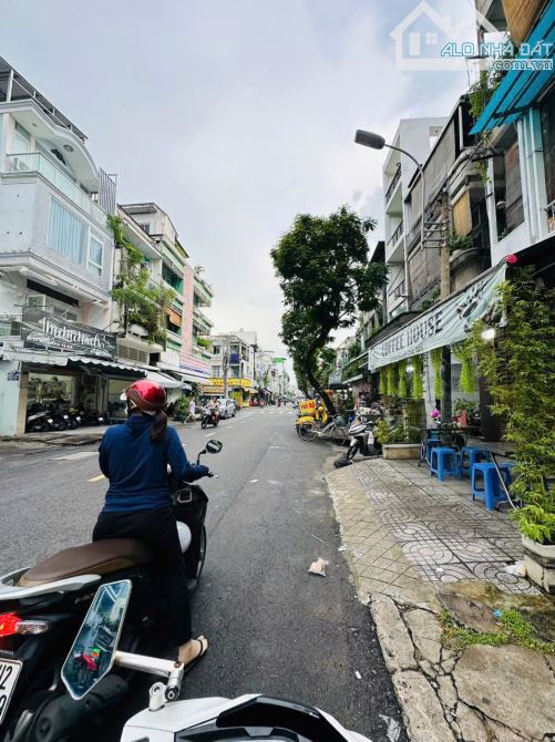 Bán nhà MT Nguyễn Tiểu La P8 Q.10 44m2 5 Tầng giá chỉ 11.5 Tỷ - 1