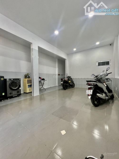 Bán nhà đường Bắc Hải, Q.10, 111m², CHDV 9 tầng, 10 tỷ - 1