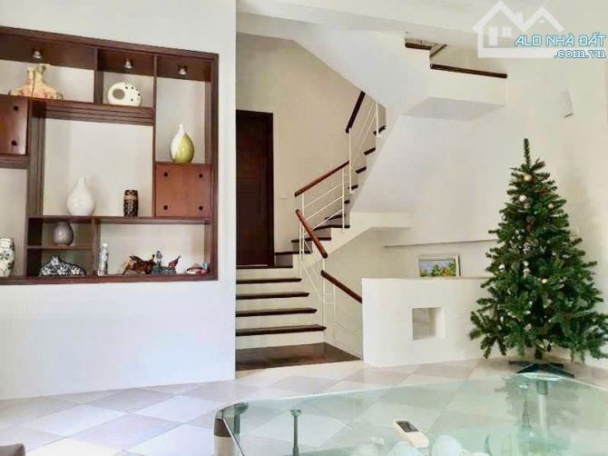 Bán Nhà Phúc Diễn 85.2M² – 4 Tầng – Ô Tô Vào Nhà – Cách Phố 20M – Giá 13.2 Tỷ - 1