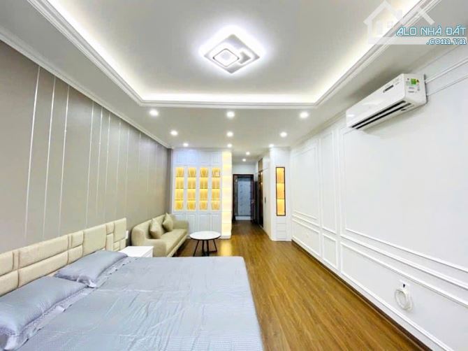 GẦN 50M, NHÀ 5 TẦNG LẠC LONG QUÂN CẦN BÁN , THOÁNG TRƯỚC SAU, GẦN BÃI ĐỖ XE Ô Tô, 9.2 TỶ - 1
