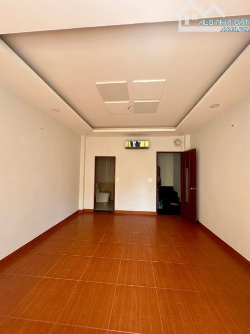 Mặt tiền kinh doanh ngay Lê Văn Quới, BHHA, Bình Tân, 56m² (4 x 14) x 4 tầng, chỉ 5.98tỷ T - 1