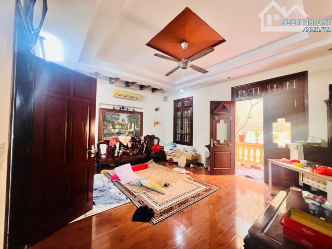 HIẾM Cần bán nhà Nguyễn Chánh, Cầu Giấy, 60m2, KD- Vỉa hè đẹp, 25.8 tỷ - 1