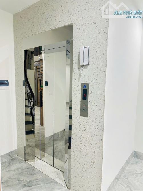 NHÀ TÔN ĐỨC THẮNG, THANG MÁY, CÁCH 1 NHÀ RA MẶT PHỐ, DT: 34.9/40M2, 7T, 13.4 TỶ - 1