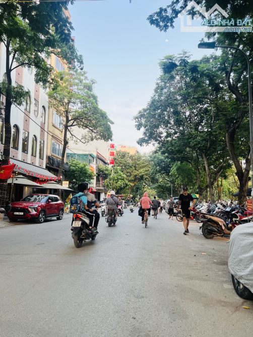 SIÊU PHẨM LÔ GÓC 7 TẦNG THANG MÁY –KHU VỰC HỒ ĐỀN LỪ– NỘI THẤT ĐẲNG CẤP – Ô TÔ NGỦ TRONG N - 1