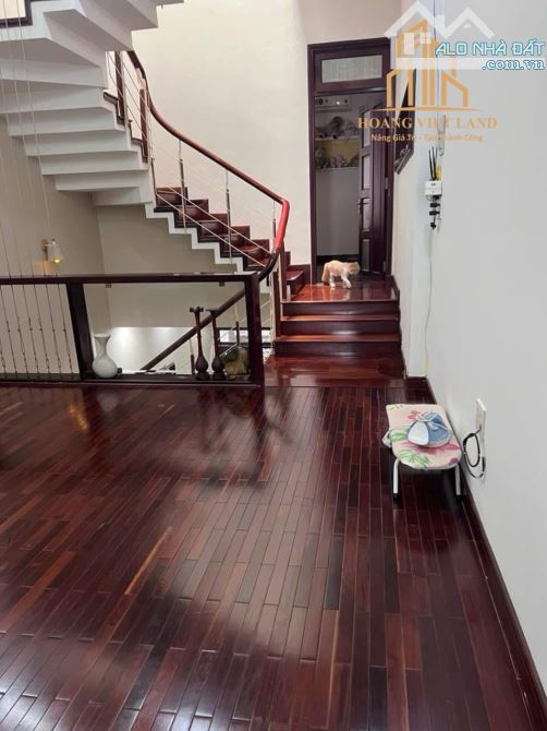 BÁN NHÀ 3 MÊ MẶT TIỀN LÊ ĐẠI HÀNH. DT: 4,2 x 18M. GIÁ: 8 TỶ 990 TRIỆU - 1