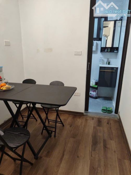 Bán nhà nguyên căn ngõ 381 Bạch Mai, Hai Bà Trưng 20m x 5T giá 3.45 tỷ, sổ đỏ GD - 1